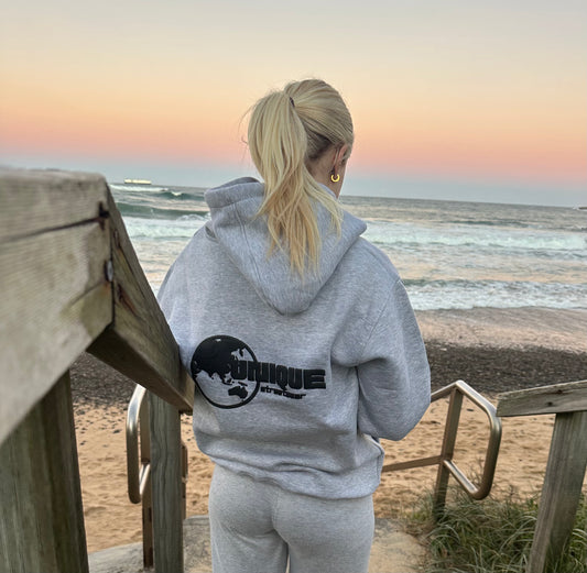 GREY HOODIE